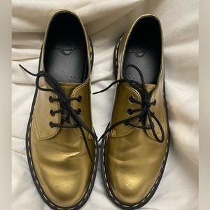 Dr. Martens 10084 Gold Oxfords UK 6 Women's 8.5 or 9